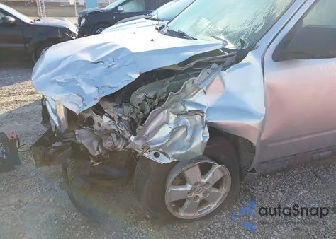 2010 Ford Escape Xlt from USA, damaged, VIN 1FMCU9D78AKD30127